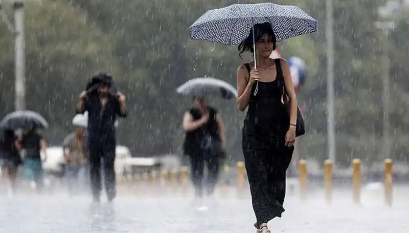 İstanbul ve Ankara'yı Vuracak Sağanak Yağışlar: 25 İlde Etkili Olacak