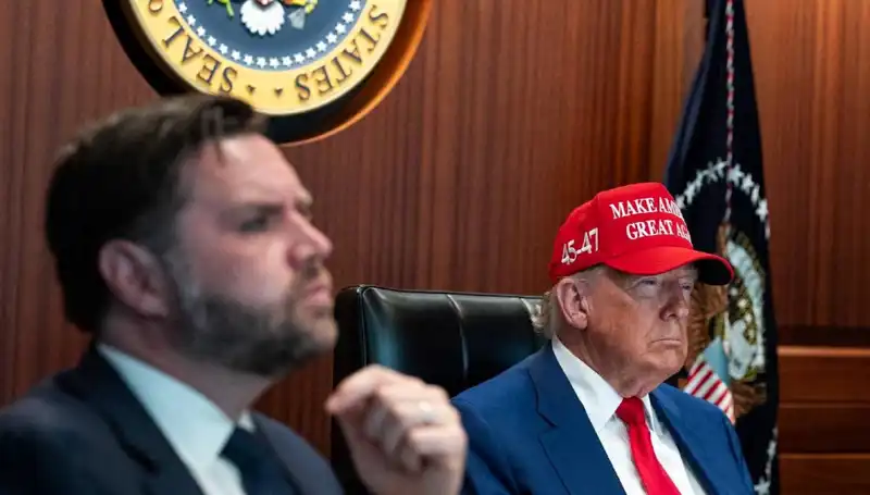 Trump’ın Azil Tasarısı Reddedildi: Siyasi Gelişmeler ve Sonrası