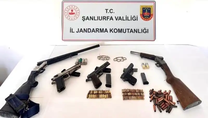 Şanlıurfa'da Ruhsatsız Silahlara Geçit Yok: 5 Tutuklama