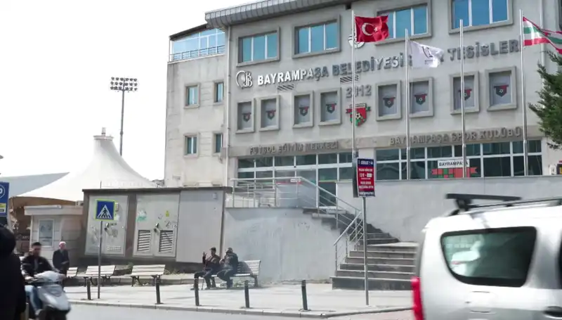 Arda Turan Spor Kompleksi'nin Otoparkında Su Baskını: Şok Edici Görüntüler
