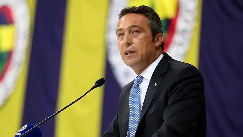 Ali Koç, Yeni Sezon İçin Stratejik Adımlarıyla Fenerbahçe’yi Güçlendirmeyi Hedefliyor