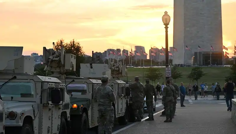 ABD Ordusunun Chicago'ya Girişi: Stratejik Hamleler ve Olası Sonuçlar