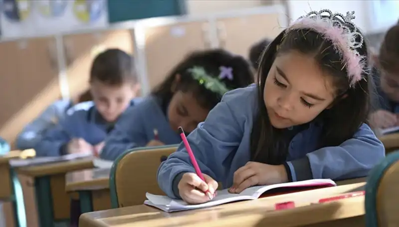 2024-2025 Eğitim Takvimine Göre Ara Tatil Sonrası Okul Açılış Tarihleri