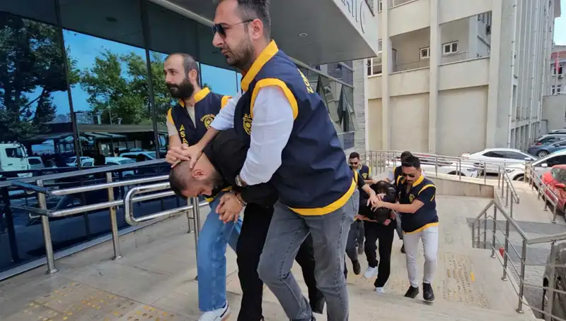 FETÖ İmitasyon Yalanlarıyla Milyonlarca Lira Vurgun Yapıldı!