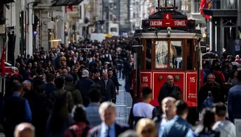 Türkiye'nin Nüfusu Rekor Seviyeye Ulaştı: 2023 Verileri
