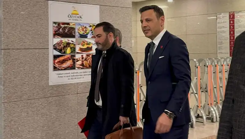 İstanbul'da CHP Krizi: Özgür Çelik Neden İfade Verdi?