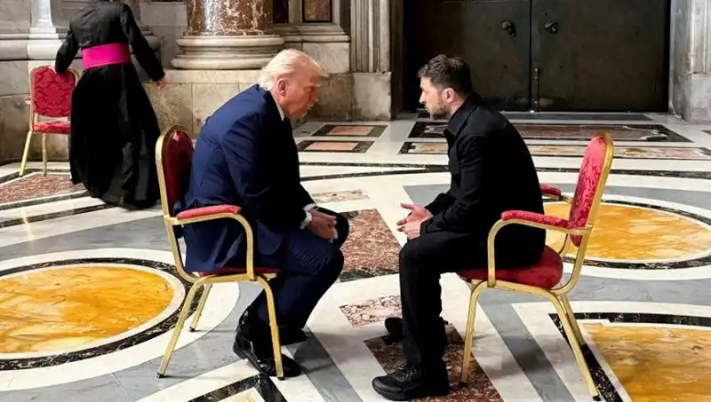 Zelenski'nin Trump Açıklaması: Vatikan Görüşmesi En İyi Anımızdı