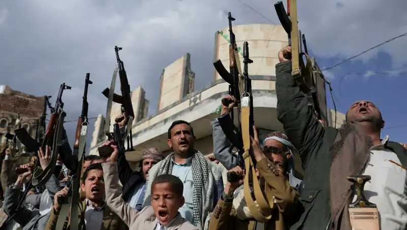 Husiler’den ABD’ye Savaş İddiası: Yemen’de Kara Harekatı Söz Konusu Mu?