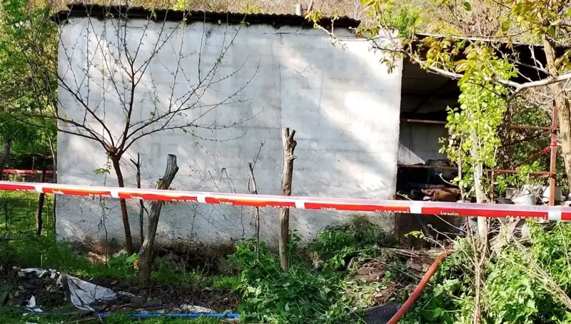Müstakil Ev Yangını: Kardeşlerden Biri Hayatını Kaybetti, Diğeri Yaralı