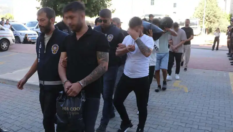 Sahte Eskort İlanıyla 12 Milyon Liralık Kandırmaca: Dolandırıcılar Nasıl Ağına Düştü?